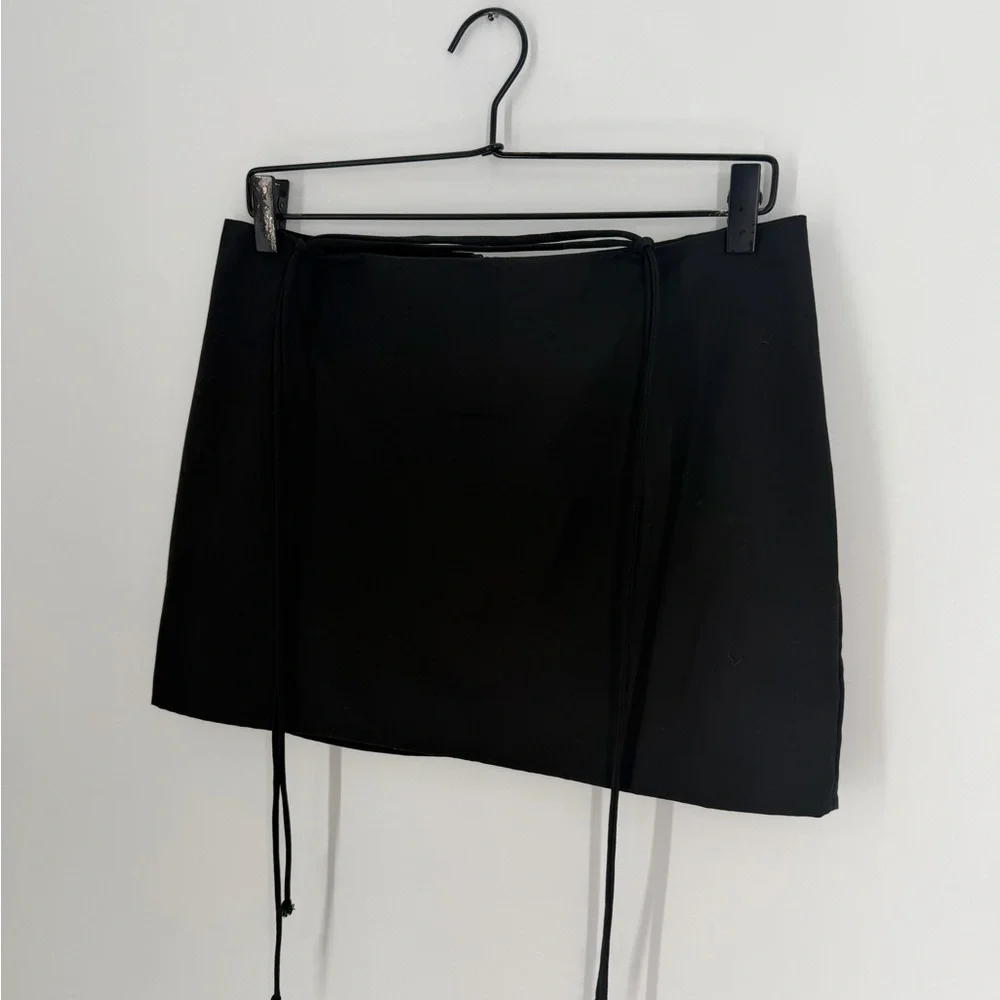 With Jean Black Jasper Mini Skirt With Waist Ties